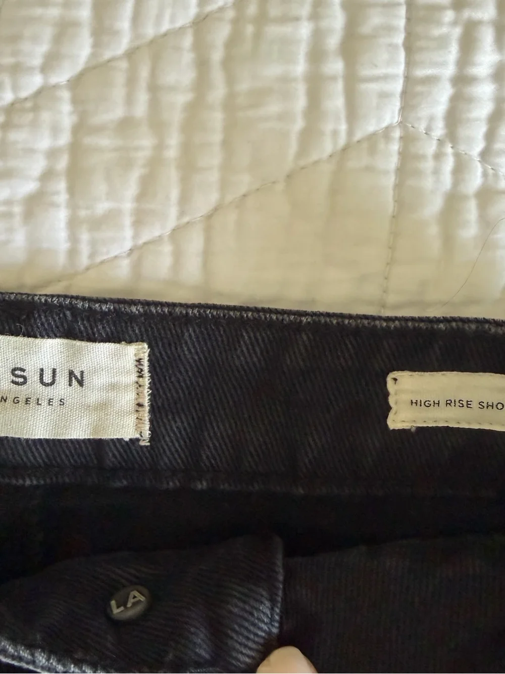 PacSun  hight rise Black Distressed Denim Cutoff Shorts size 24